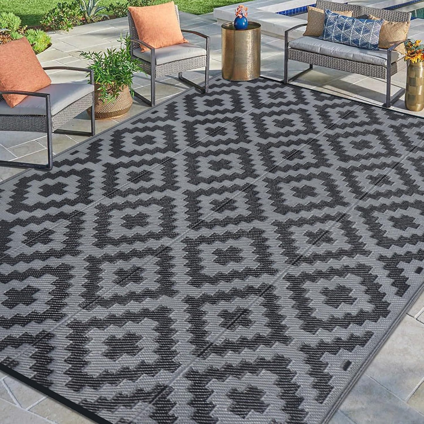 SAND MINE Reversible Mats with Led Strip Lights, Plastic Straw Rug, Modern Area Rug, Large Floor Mat for Outdoors, Patio, Backyard, Deck, Picnic, Camping, Black & Beige, 8' x 10'