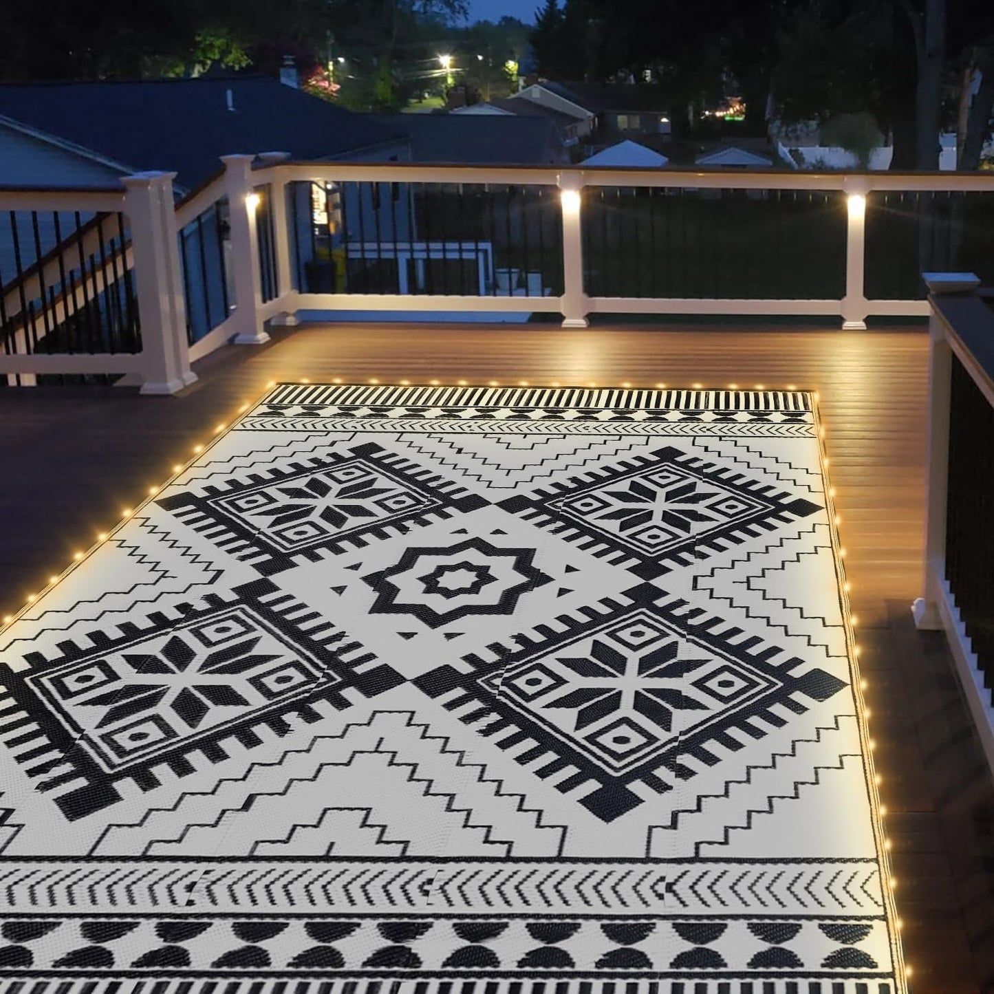8x10ft Waterproof Outdoor Rug with LED Lights, Boho Reversible Plastic Straw Mat for Patio RV Camping Picnic Balcony Beach Deck Indoor Outdoor Carpet, Black&White