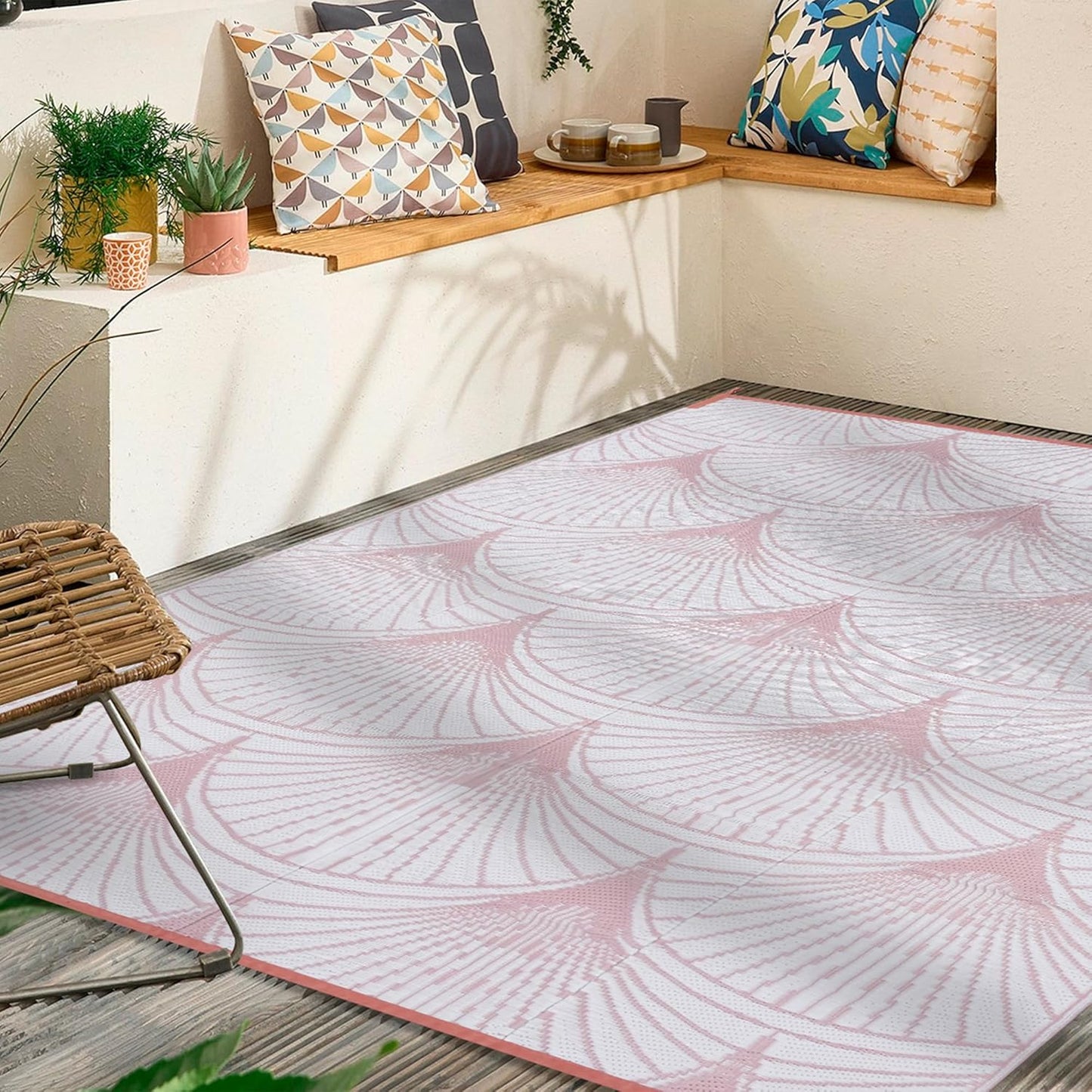 Boulder Bee LED Outdoor Rugs, Plastic Straw Rug Glow in The Night, Waterproof Outdoor Camping Rugs, Quick Drying Picnic Rug, Sand Free Reversible Beach Mats, 9 x 12 Feet