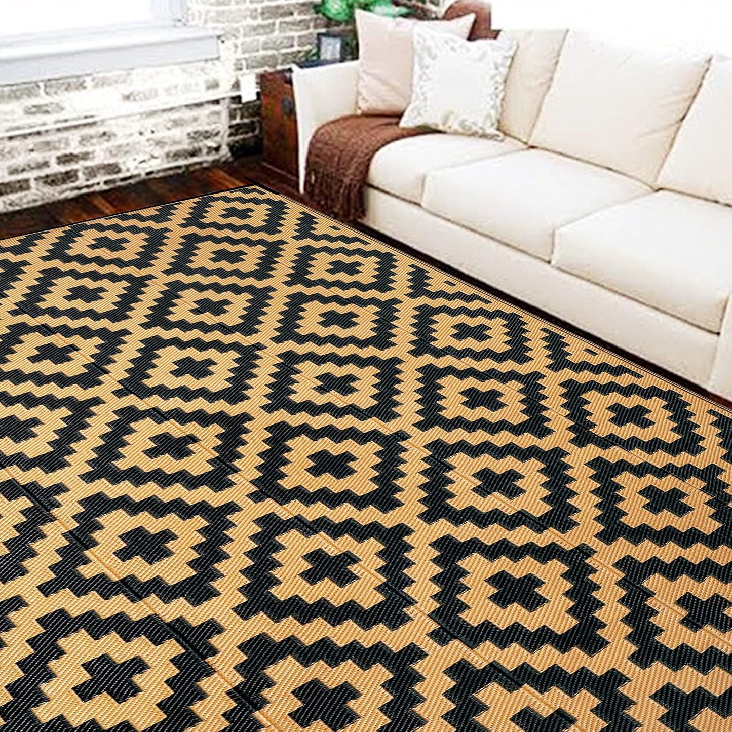 SAND MINE Reversible Mats with Led Strip Lights, Plastic Straw Rug, Modern Area Rug, Large Floor Mat for Outdoors, Patio, Backyard, Deck, Picnic, Camping, Black & Beige, 8' x 10'